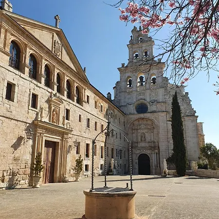 Ξενοδοχείο Hospederia Monasterio De La Vid La Vid y Barrios