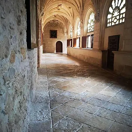 Hospederia Monasterio De La Vid La Vid y Barrios