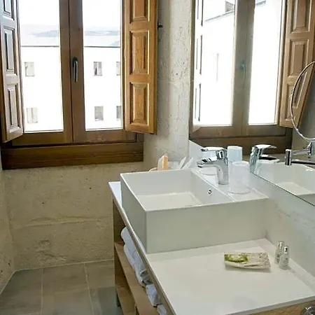 Hotell Hospederia Monasterio De La Vid