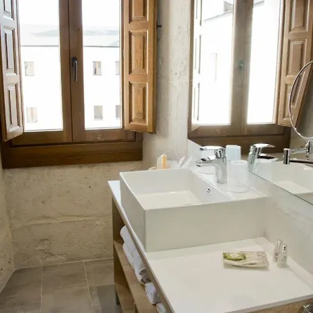 Hotell Hospederia Monasterio De La Vid La Vid y Barrios