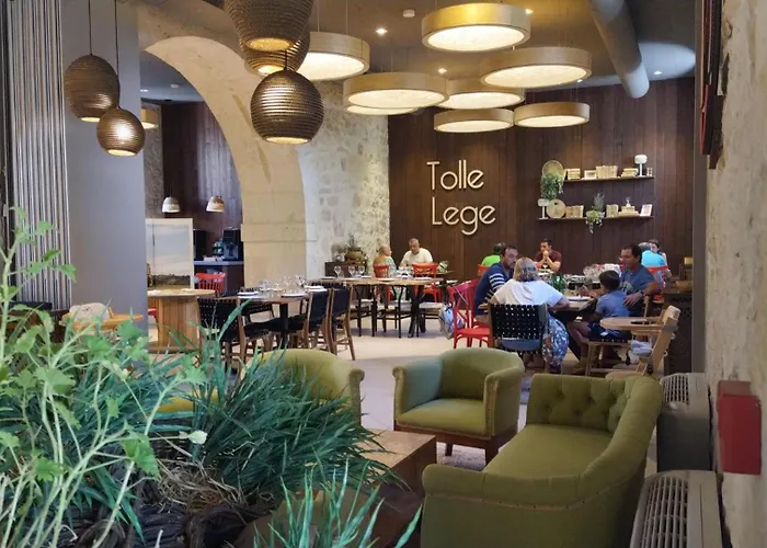 ホテル Hospederia Monasterio De La Vid 3*