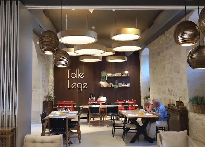 Hospederia Monasterio De La Vid 3*