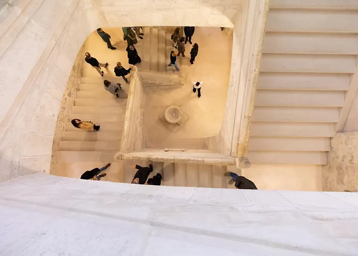 Hospederia Monasterio De La Vid Otel La Vid y Barrios