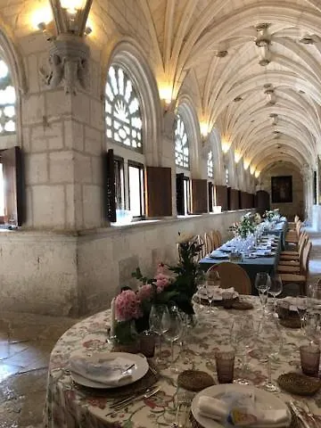ホテル Hospederia Monasterio De La Vid